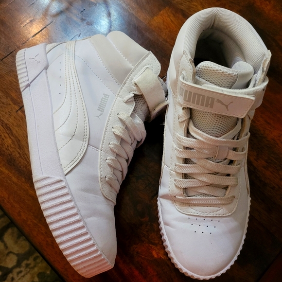 High Top Puma Low Tops PUMA High Top Sneakers